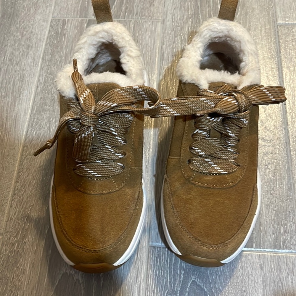 UGG LA Glide Heritage Sneakers Size 5 - Picture 5 of 7
